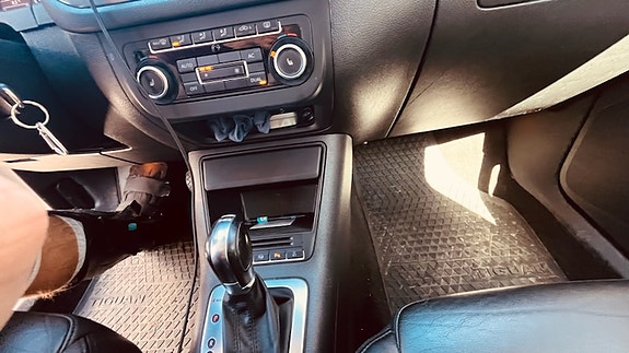 Volkswagen Tiguan 5 of 10