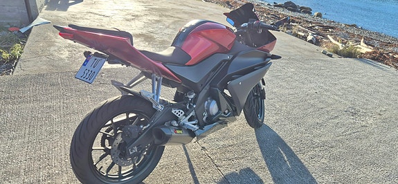 Yamaha YZF-R 125 5 of 8
