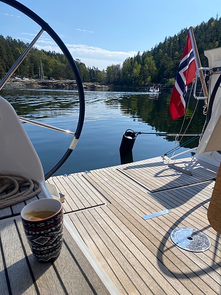Flott 2019 mod. Dufour Grand Large 382 selges!  Pent holdt og lite brukt! 12 of 24