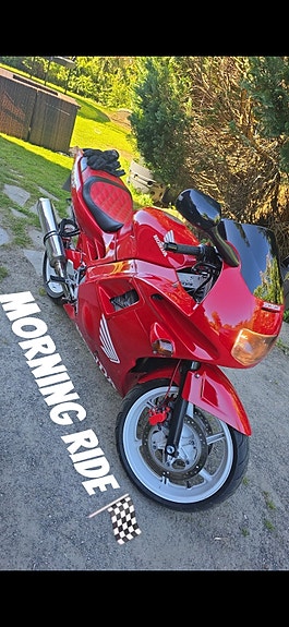 Honda CBR 600 F 4 of 7