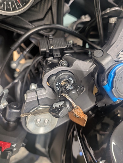 Suzuki GSX-R 600 17 of 17