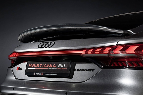 Audi e-tron GT RS 11 of 30