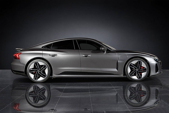 Audi e-tron GT RS 13 of 30