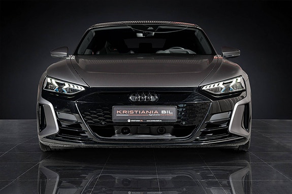 Audi e-tron GT RS 3 of 30
