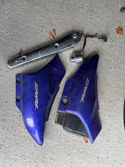 Kawasaki BN 125 Eliminator 24 of 30