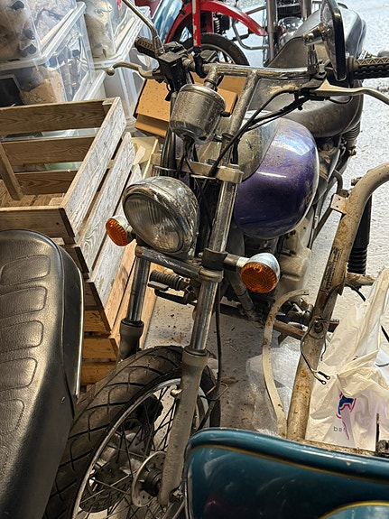 Kawasaki BN 125 Eliminator 6 of 30