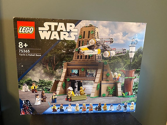 LEGO Star Wars 75365 Yavin 4 Rebel Base