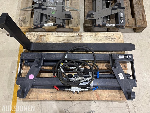 Andre 3 stk. WEE Hydrauliske Gaffelbord 2500kg Løftekapasitet - Euro-feste. 9 of 12