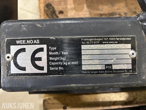 Andre 3 stk. WEE Hydrauliske Gaffelbord 2500kg Løftekapasitet - Euro-feste. 10 of 12