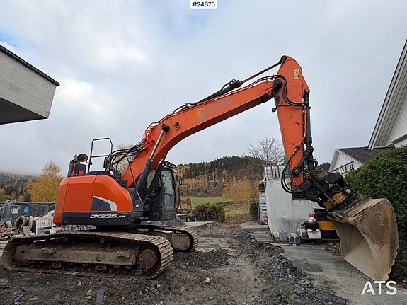 Doosan DX235LCR-5 Beltegraver - Tilt, 2 skuffer og GPS SE VIDEO 7 of 29