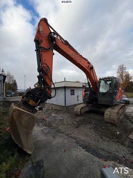 Doosan DX235LCR-5 Beltegraver - Tilt, 2 skuffer og GPS SE VIDEO 13 of 29