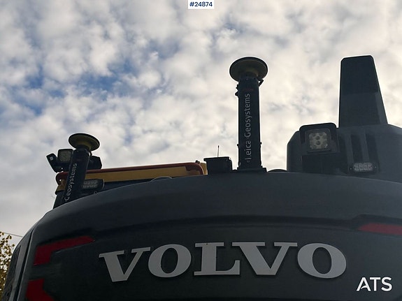Volvo ECR145EL Beltegraver - 3 skuffer, tilt og Leica GPS 28 of 30