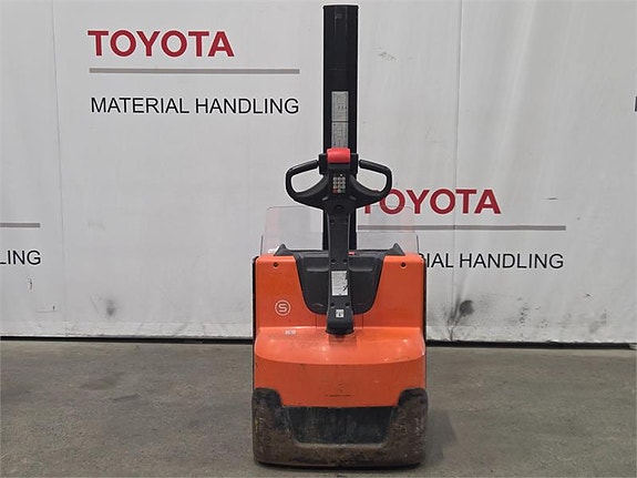 Toyota SWE080L 2 of 4