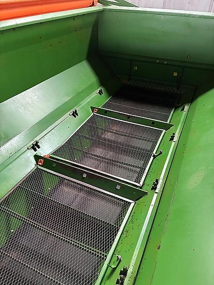 Amazone ZG-B 8200 Drive 9 of 16