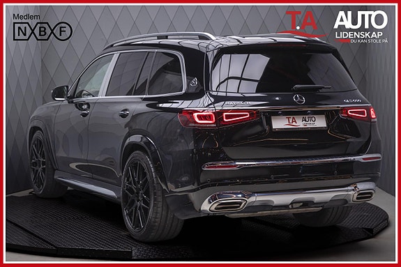 Mercedes-Benz GLS 600