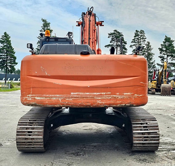Hitachi Hitachi ZX250LC-3, 2010 mod, Rototilt R8, 2 skuffer, Sentralsmøring, Klimaanlegg, Webasto. 4 of 30