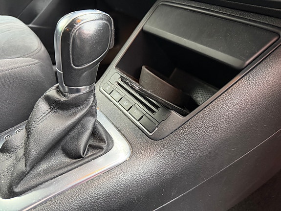 Volkswagen Tiguan 15 of 27