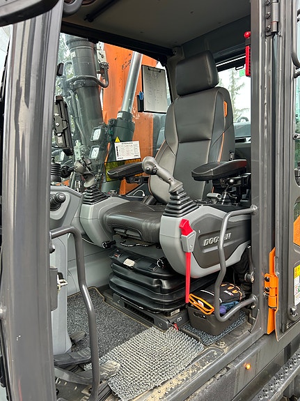 Develon DX165WR-7 8 of 30