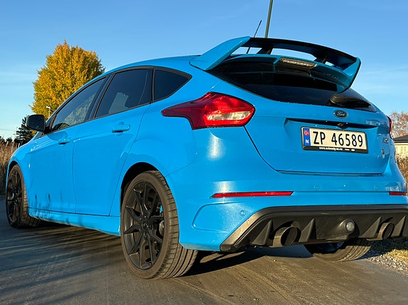 Ford Focus 5 of 17