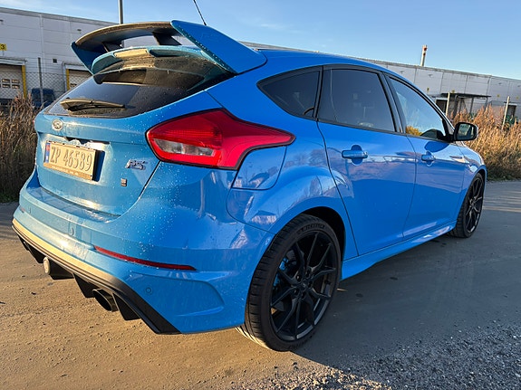 Ford Focus 3 of 17