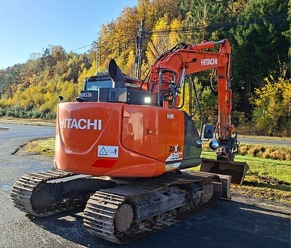 Hitachi ZX135US-6 3 of 12