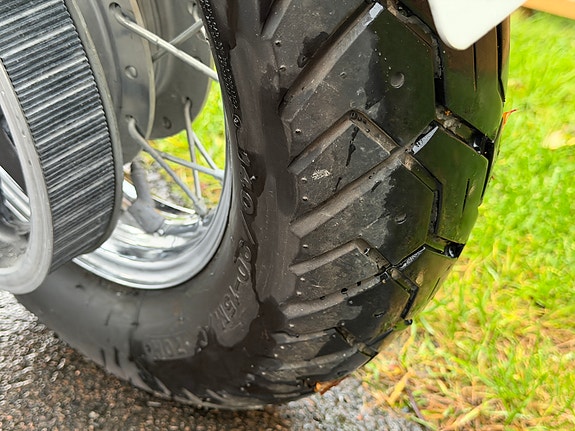 Suzuki LS 650 Savage 24 of 30