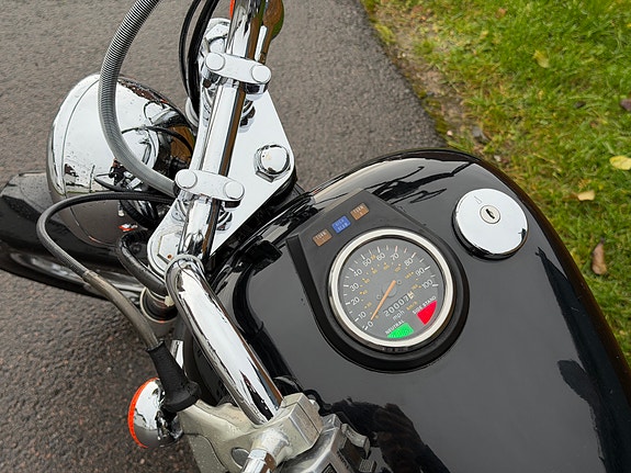 Suzuki LS 650 Savage 14 of 30