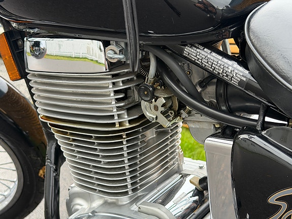 Suzuki LS 650 Savage 15 of 30