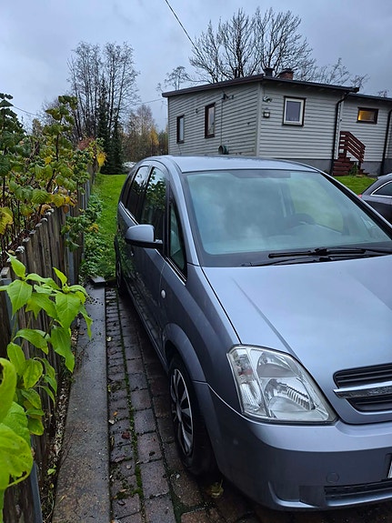 Opel Meriva 4 of 6