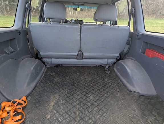 Toyota Land Cruiser 15 of 20