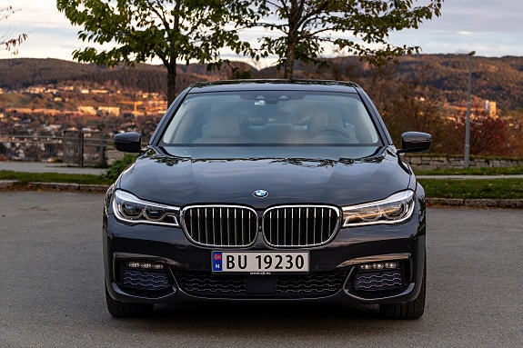 BMW 740d 5 of 20