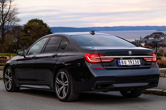 BMW 740d 10 of 20