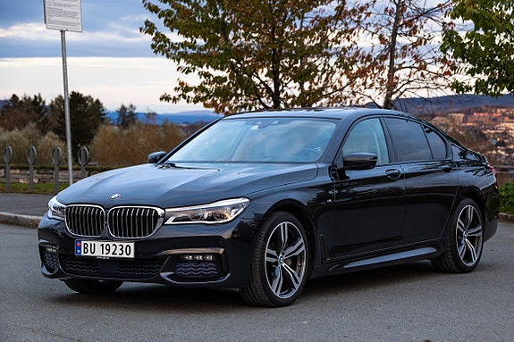 BMW 740d 2 of 20