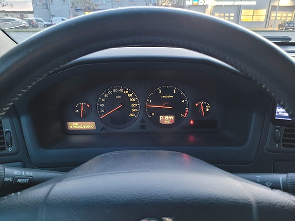 Volvo XC70 9 of 14