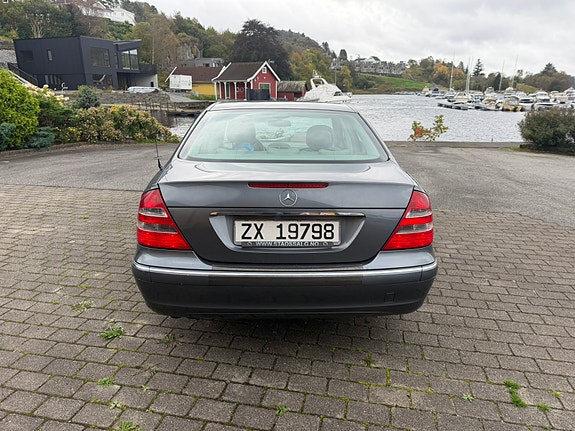 Mercedes-Benz E 200 d 6 of 7