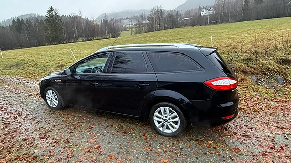 Ford Mondeo 2 of 16