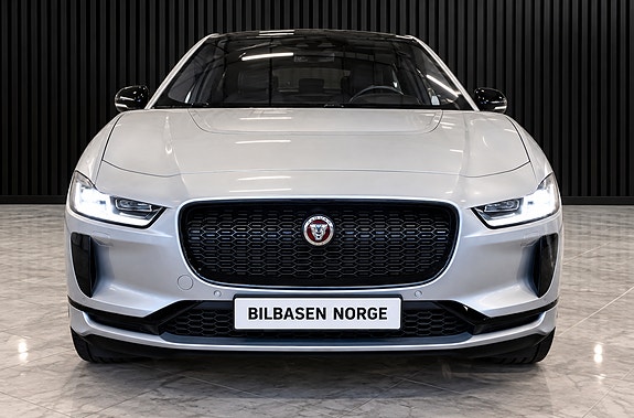 Jaguar I-PACE 2 of 12