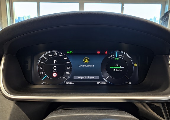 Jaguar I-PACE 9 of 12