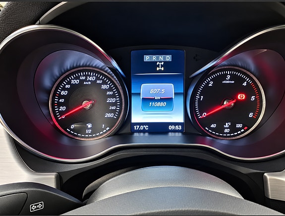 Mercedes-Benz X 250 d 9 of 12