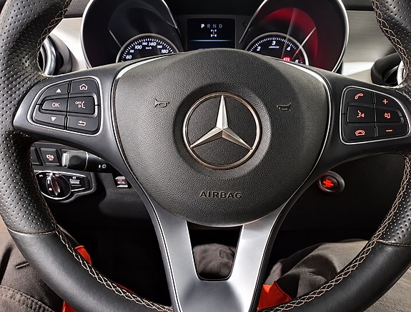 Mercedes-Benz X 250 d 8 of 12