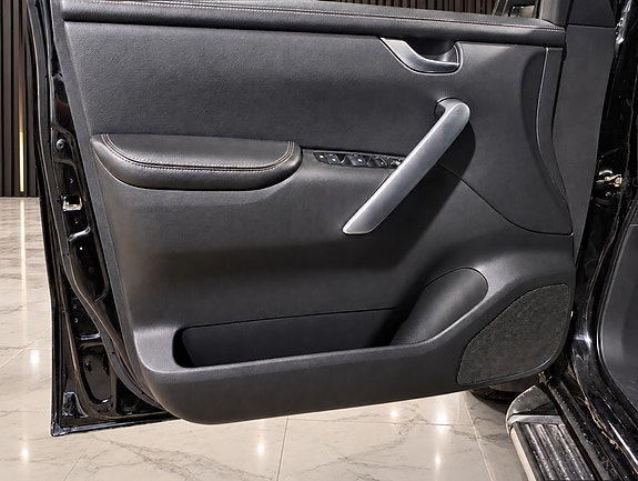 Mercedes-Benz X 250 d 6 of 12