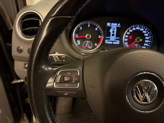 Volkswagen Amarok 26 of 30