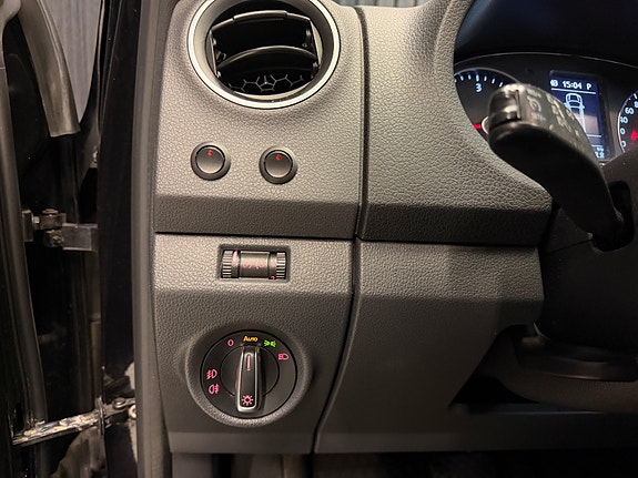 Volkswagen Amarok 22 of 30