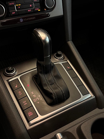 Volkswagen Amarok 30 of 30