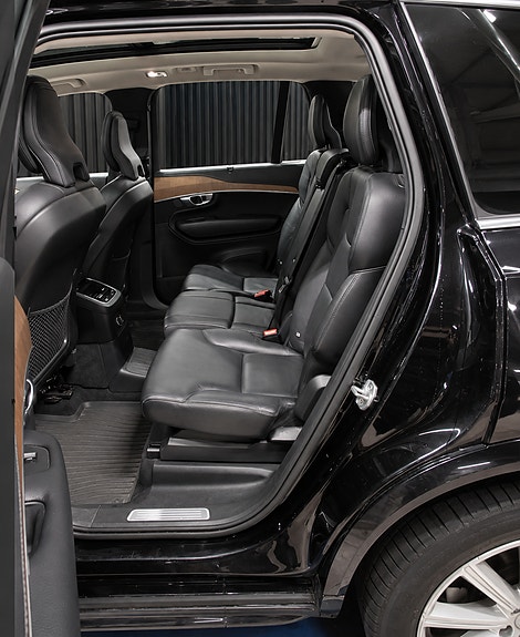 Volvo XC90 20 of 23