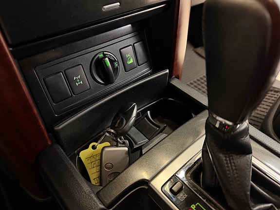 Toyota Land Cruiser 28 of 30