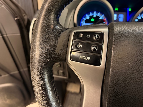 Toyota Land Cruiser 23 of 30