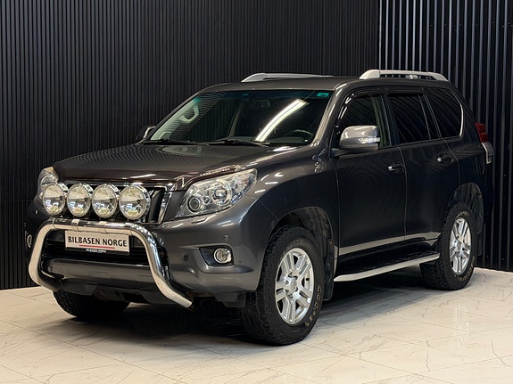 Toyota Land Cruiser 5 of 30