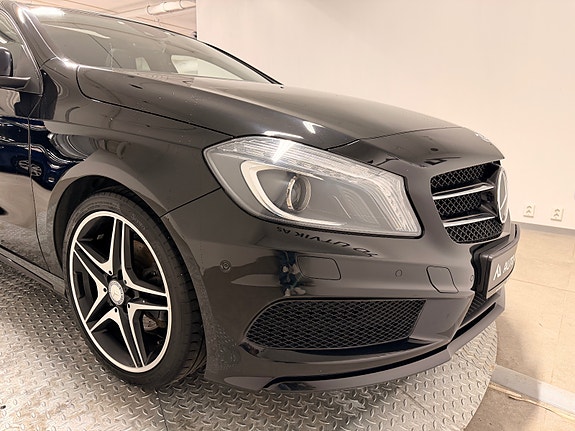 Mercedes-Benz A 200 13 of 30