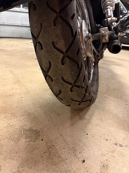 Suzuki VL 125 Intruder 14 of 18